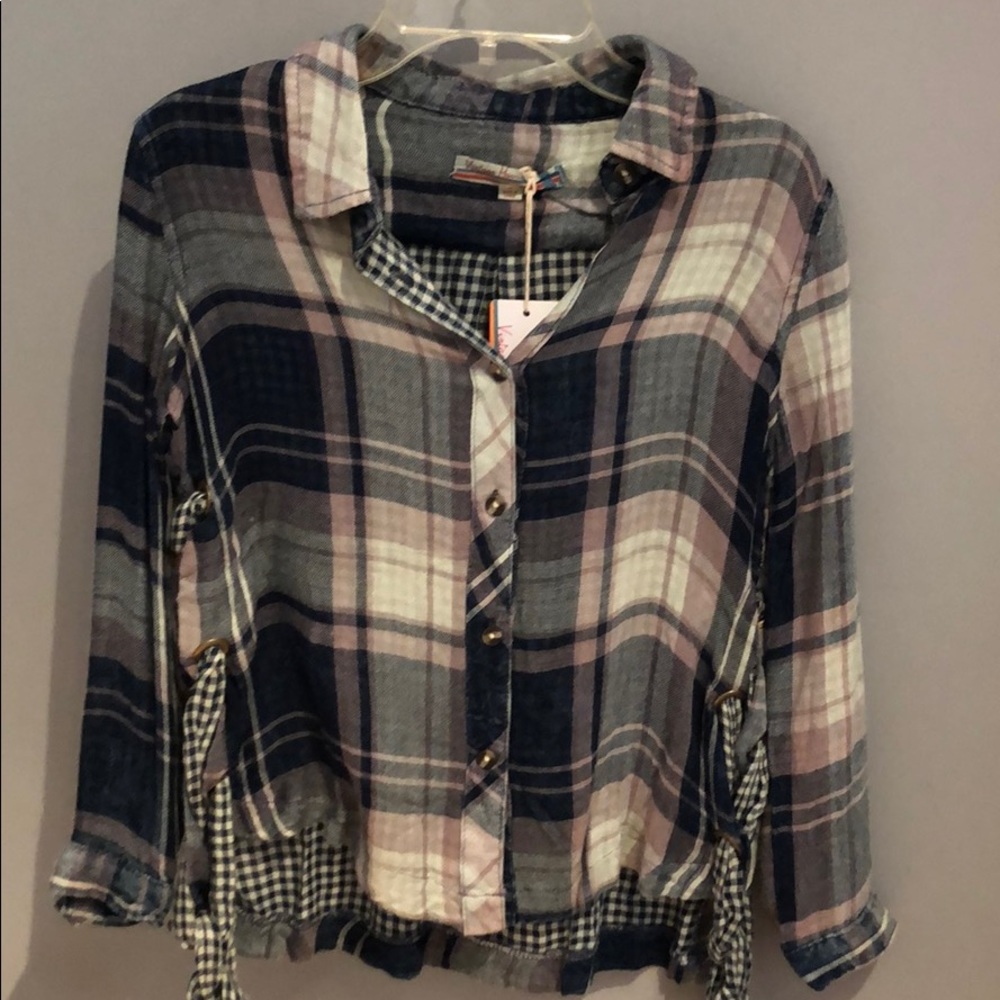 Button down shirt plaid